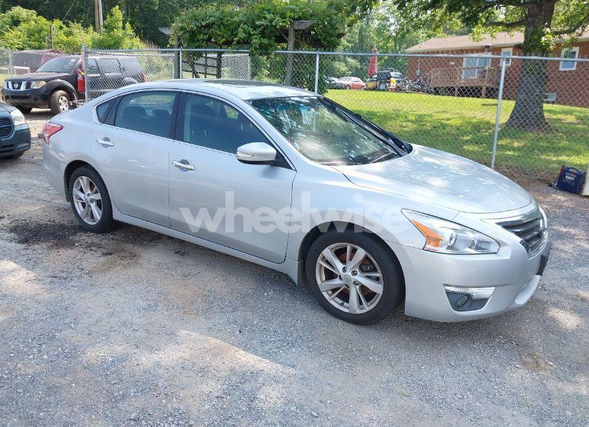 2013 Nissan Altima 2.5 SV (VIN 1N4AL3AP8DC231957) main photo