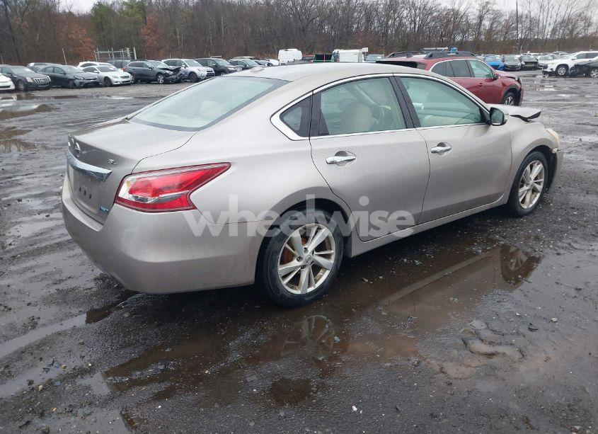 Photo 4 of 2013 Nissan Altima 2.5 SL (VIN 1N4AL3AP8DC242814)