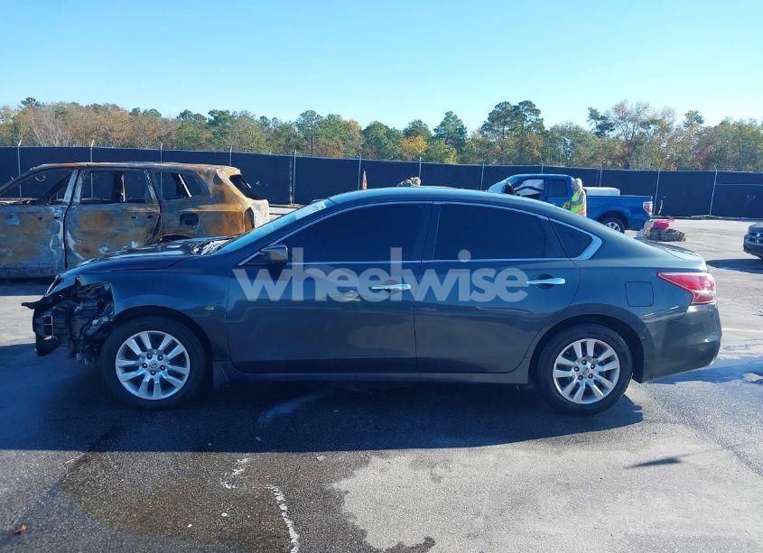 Photo 14 of 2013 Nissan Altima 2.5 S (VIN 1N4AL3AP8DC250945)
