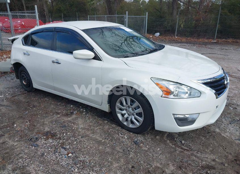 2013 Nissan Altima 2.5 S (VIN 1N4AL3AP8DC260889) main photo