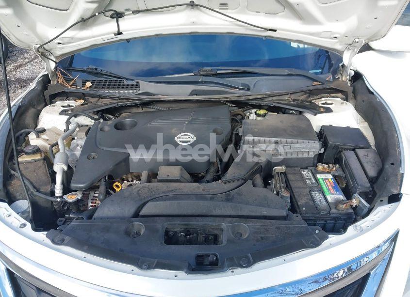 Photo 10 of 2013 Nissan Altima 2.5 S (VIN 1N4AL3AP8DC260889)