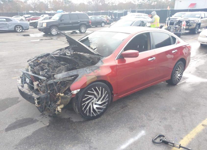 Photo 2 of 2013 Nissan Altima 2.5 S (VIN 1N4AL3AP8DC281581)