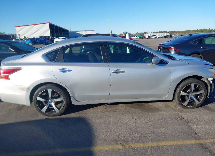 Photo 14 of 2013 Nissan Altima 2.5 S (VIN 1N4AL3AP8DC283900)