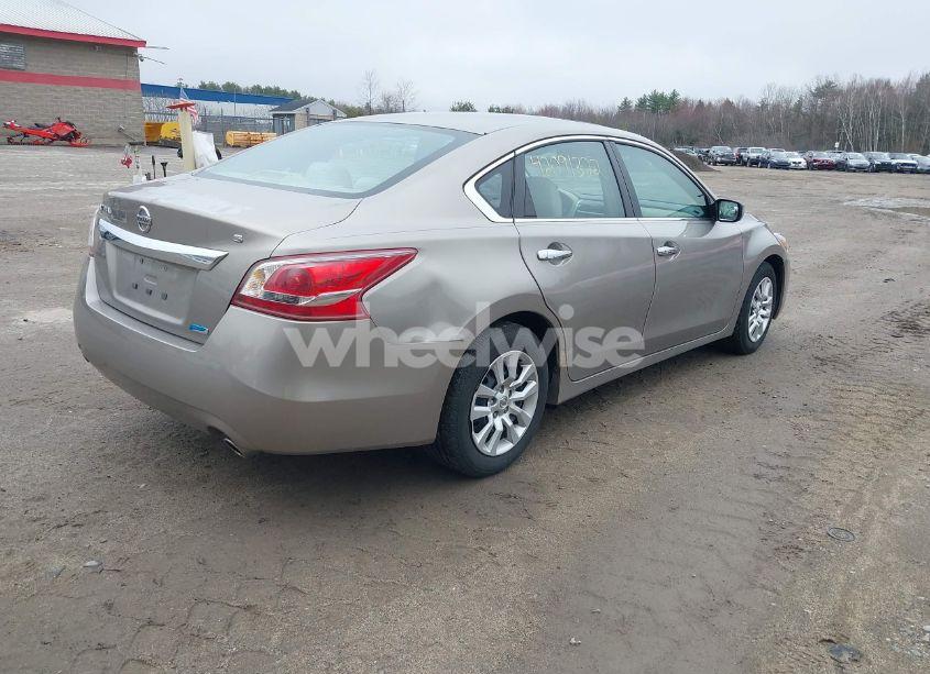 Photo 4 of 2013 Nissan Altima 2.5 S (VIN 1N4AL3AP8DC295819)