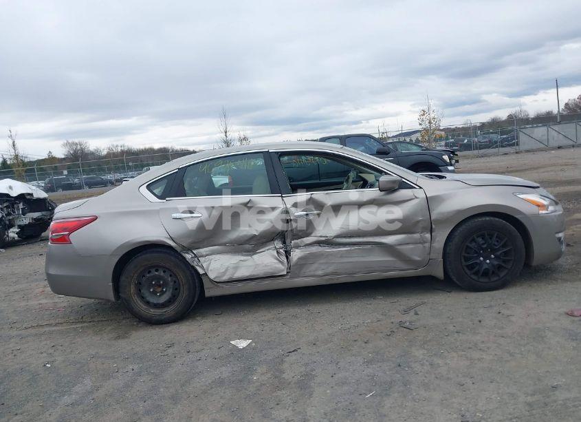 Photo 13 of 2013 Nissan Altima 2.5 S (VIN 1N4AL3AP8DC904858)