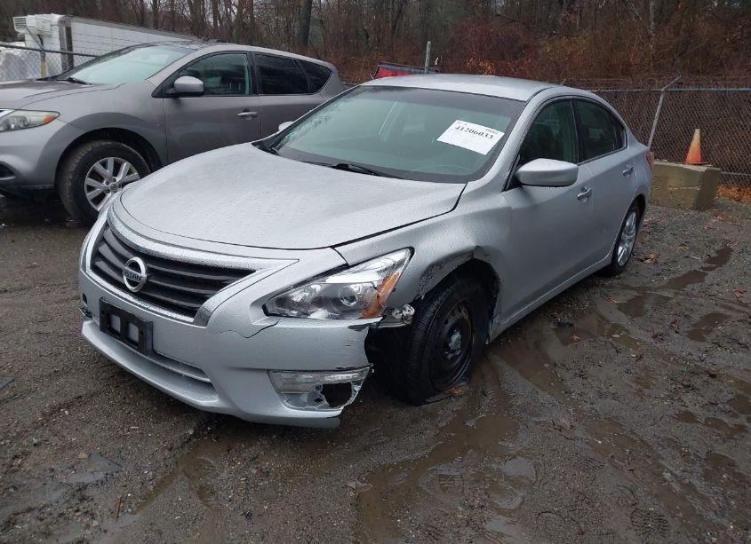 Photo 2 of 2013 Nissan Altima 2.5 S (VIN 1N4AL3AP8DC913964)