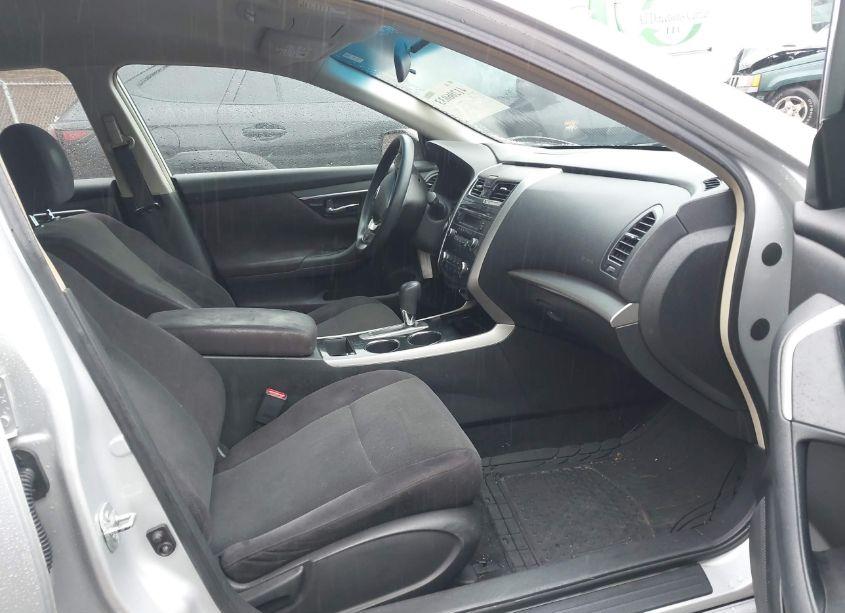 Photo 5 of 2013 Nissan Altima 2.5 S (VIN 1N4AL3AP8DC913964)