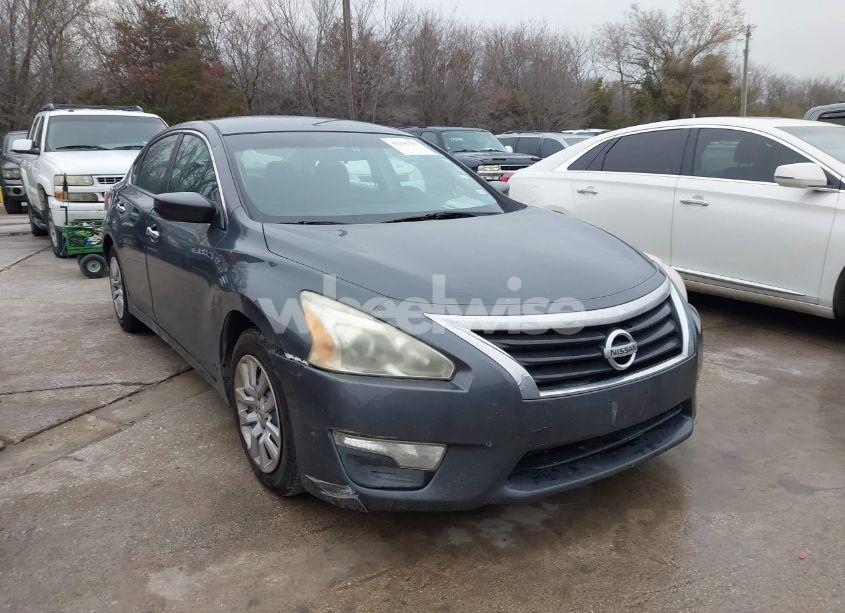 2013 Nissan Altima 2.5 S (VIN 1N4AL3AP8DC915813) main photo
