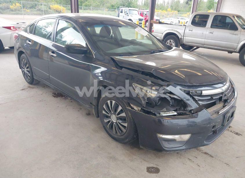 2013 Nissan Altima 2.5 S (VIN 1N4AL3AP8DC919117) main photo