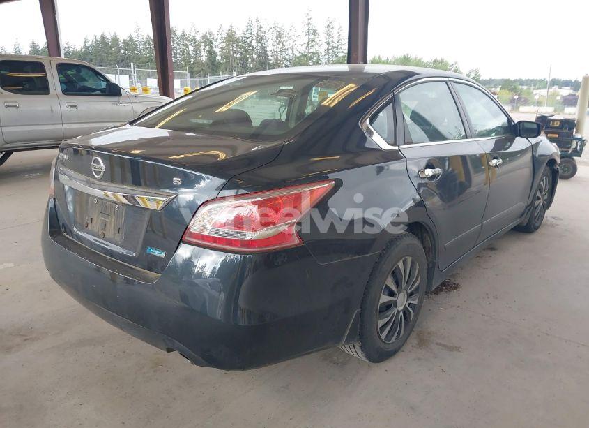Photo 4 of 2013 Nissan Altima 2.5 S (VIN 1N4AL3AP8DC919117)