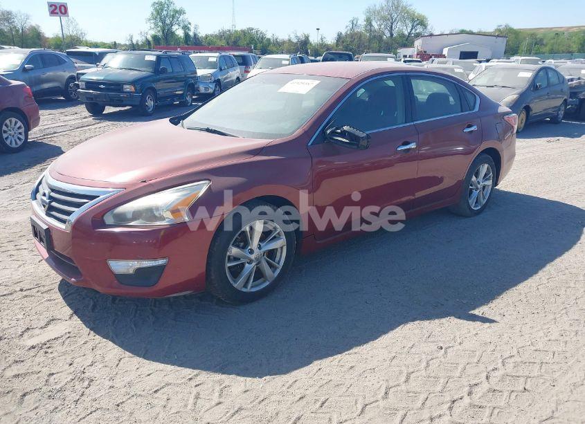 Photo 2 of 2013 Nissan Altima 2.5 SV (VIN 1N4AL3AP8DN427031)