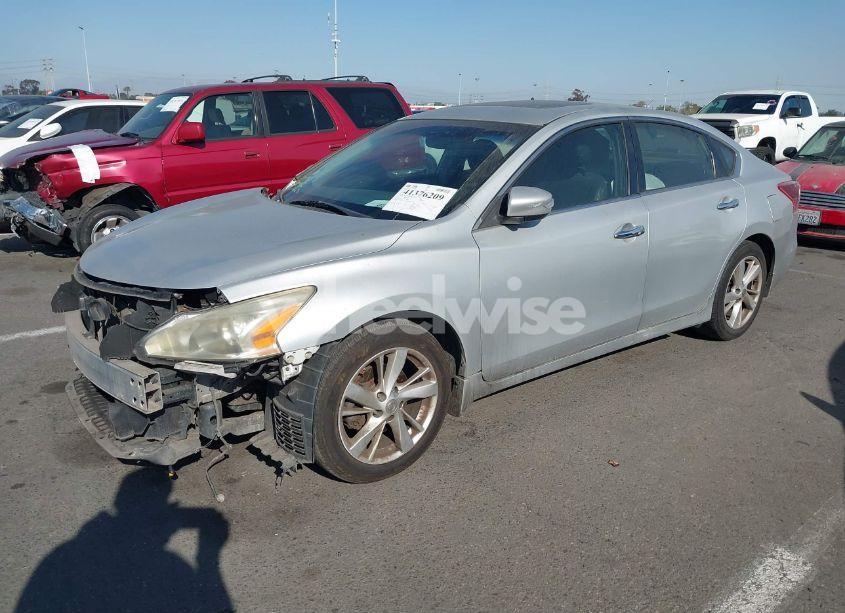 Photo 2 of 2013 Nissan Altima 2.5 SL (VIN 1N4AL3AP8DN436764)