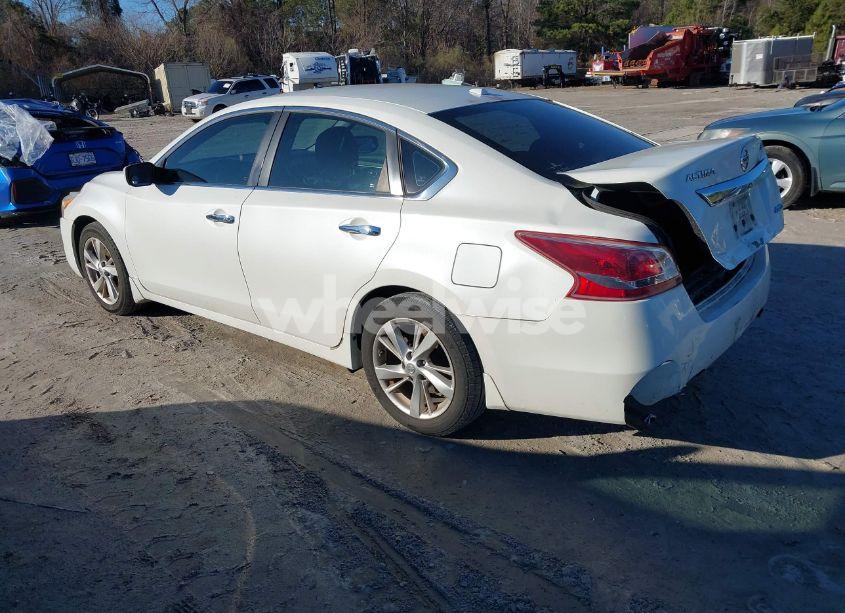 Photo 3 of 2013 Nissan Altima 2.5 SV (VIN 1N4AL3AP8DN444038)