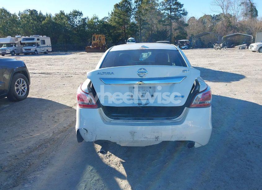 Photo 6 of 2013 Nissan Altima 2.5 SV (VIN 1N4AL3AP8DN444038)