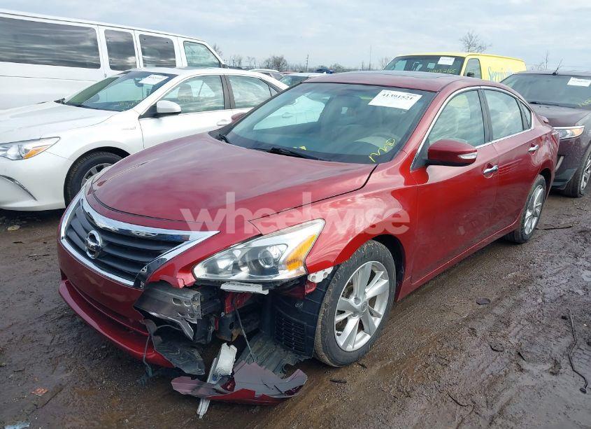Photo 2 of 2013 Nissan Altima 2.5 SV (VIN 1N4AL3AP8DN444864)
