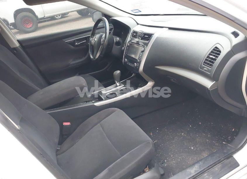 Photo 5 of 2013 Nissan Altima 2.5 SV (VIN 1N4AL3AP8DN458473)