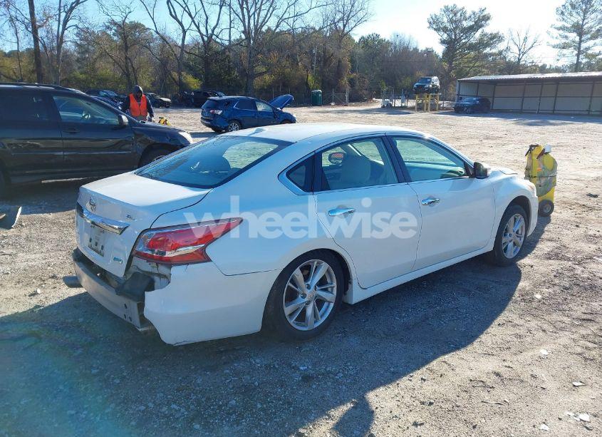 Photo 4 of 2013 Nissan Altima 2.5 SL (VIN 1N4AL3AP8DN459087)