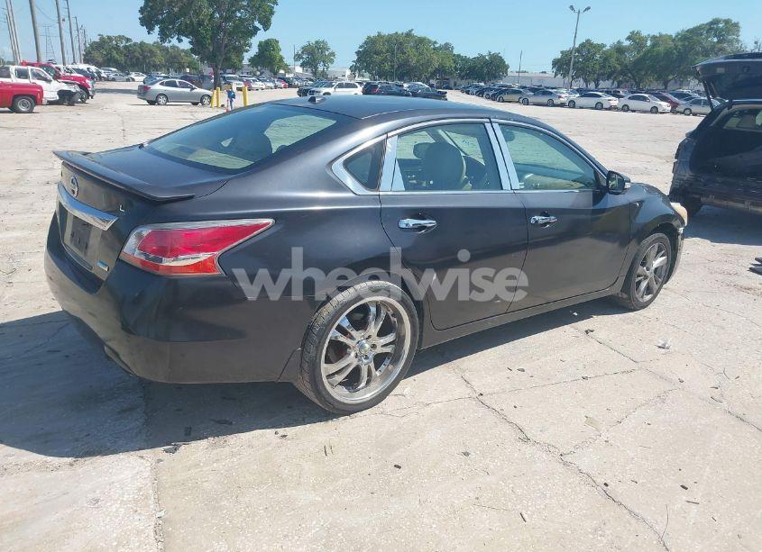 Photo 4 of 2013 Nissan Altima 2.5 SL (VIN 1N4AL3AP8DN461714)