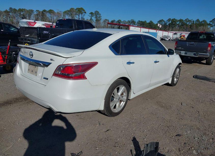 Photo 4 of 2013 Nissan Altima 2.5 SL (VIN 1N4AL3AP8DN472809)