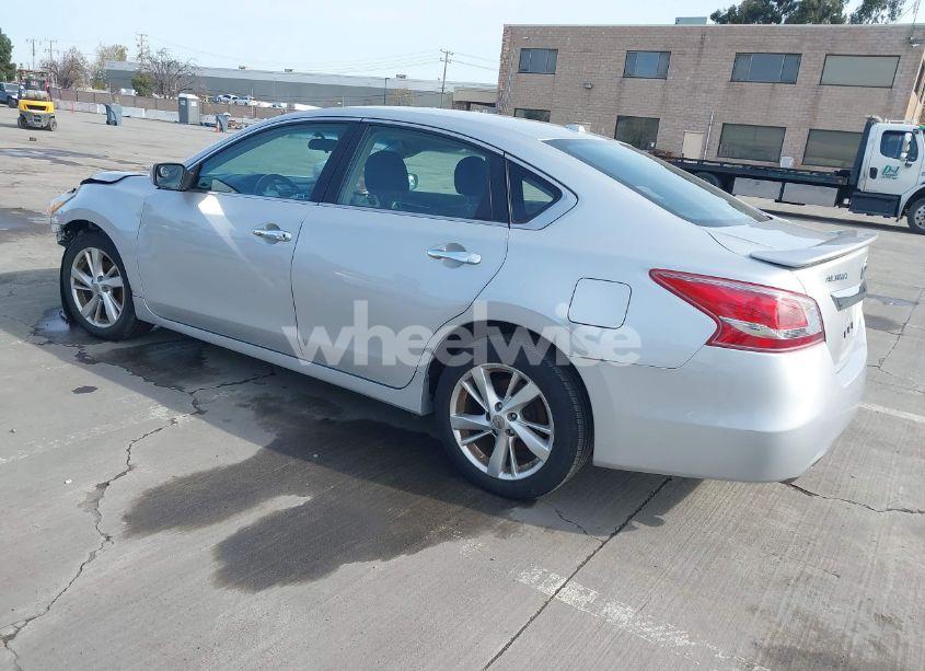 Photo 3 of 2013 Nissan Altima 2.5 SV (VIN 1N4AL3AP8DN477671)