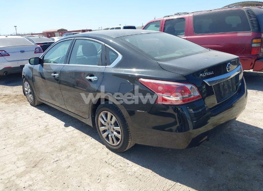 Photo 3 of 2013 Nissan Altima 2.5 S (VIN 1N4AL3AP8DN488850)