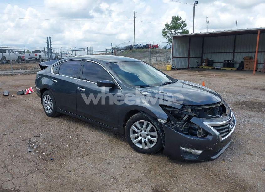 2013 Nissan Altima 2.5 S (VIN 1N4AL3AP8DN489013) main photo