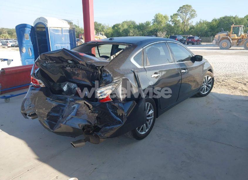 Photo 4 of 2013 Nissan Altima 2.5 SV (VIN 1N4AL3AP8DN493465)