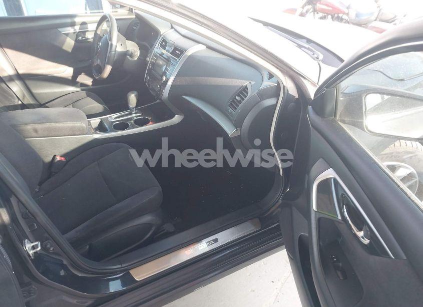 Photo 5 of 2013 Nissan Altima 2.5 SV (VIN 1N4AL3AP8DN493465)