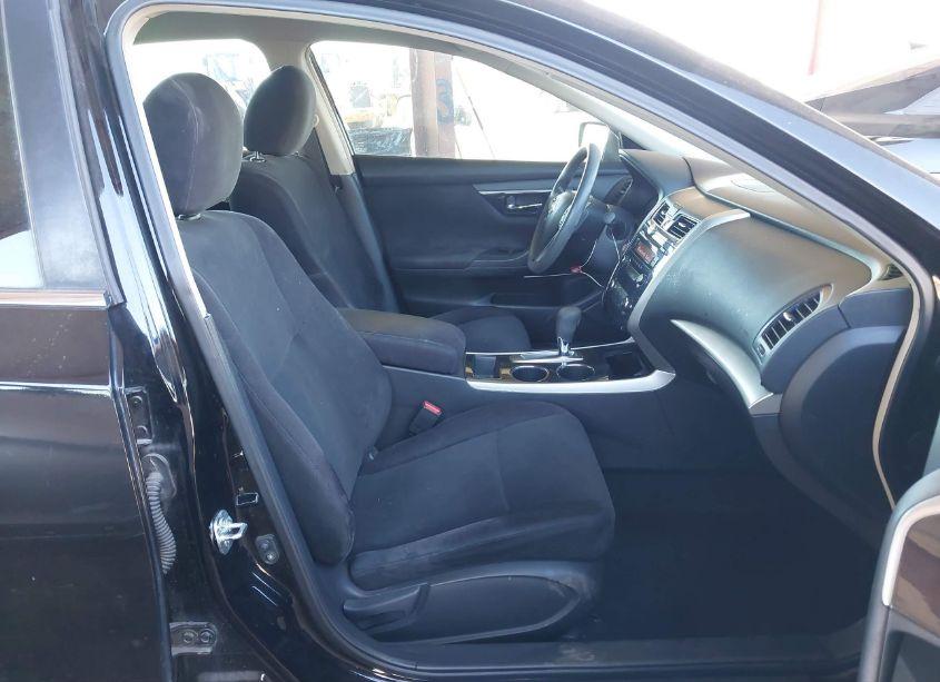 Photo 5 of 2013 Nissan Altima 2.5 S (VIN 1N4AL3AP8DN521670)