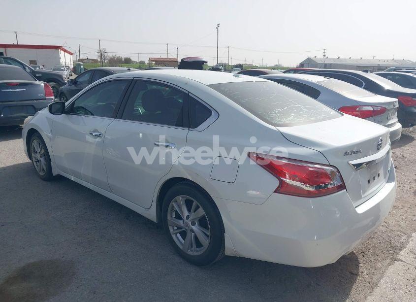 Photo 3 of 2013 Nissan Altima 2.5 SL (VIN 1N4AL3AP8DN547217)