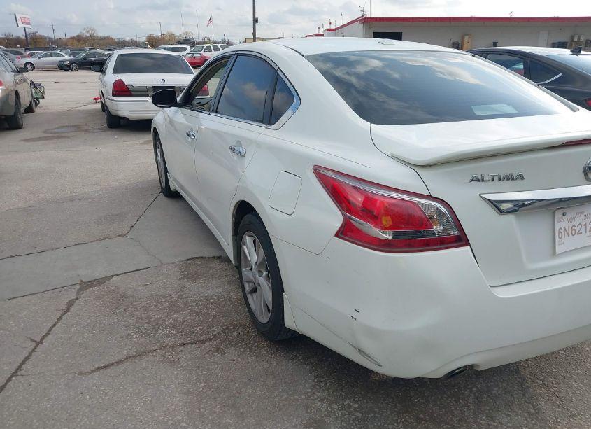 Photo 3 of 2013 Nissan Altima 2.5 SL (VIN 1N4AL3AP8DN567435)
