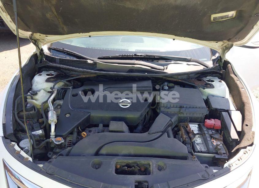 Photo 10 of 2013 Nissan Altima 2.5 SV (VIN 1N4AL3AP8DN572215)