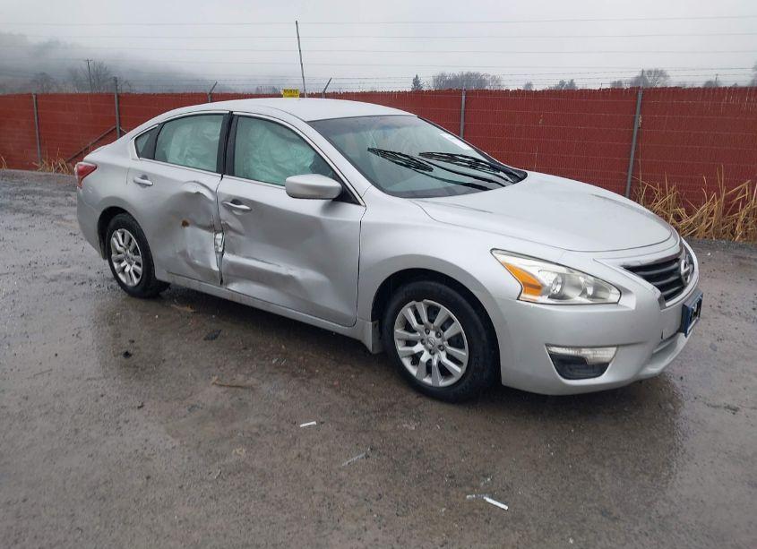 2013 Nissan Altima 2.5 S (VIN 1N4AL3AP8DN586857) main photo