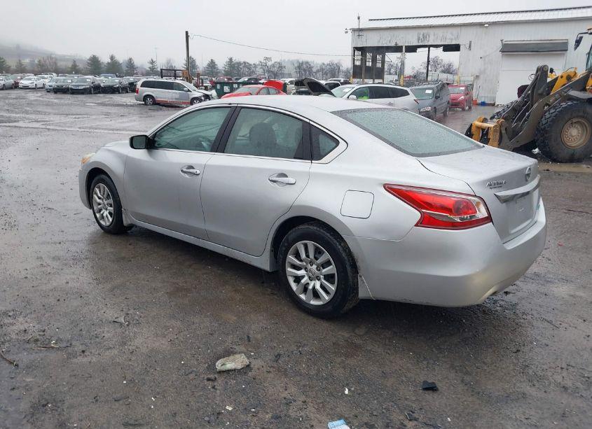 Photo 3 of 2013 Nissan Altima 2.5 S (VIN 1N4AL3AP8DN586857)