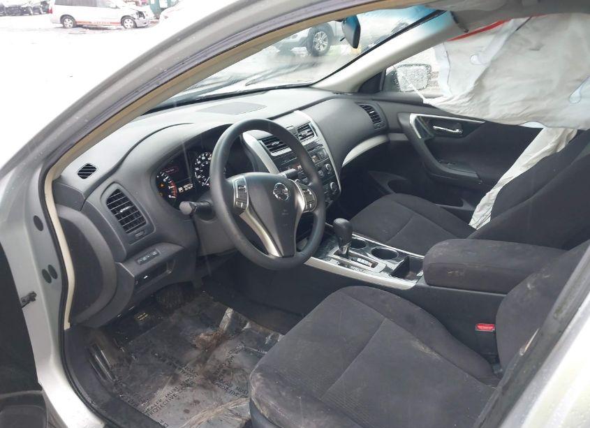 Photo 5 of 2013 Nissan Altima 2.5 S (VIN 1N4AL3AP8DN586857)