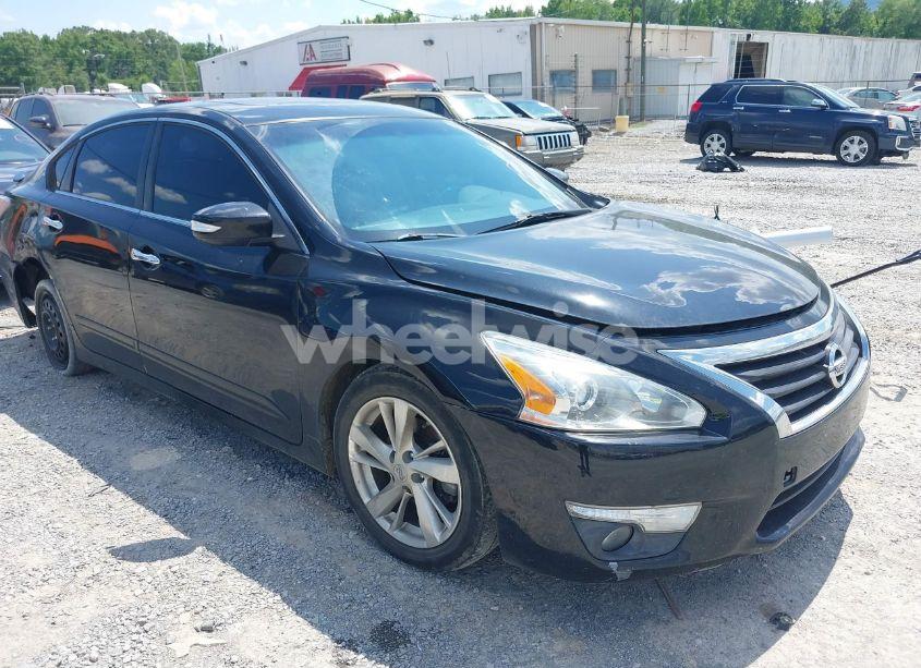 2014 Nissan Altima 2.5 SV (VIN 1N4AL3AP8EC122528) main photo