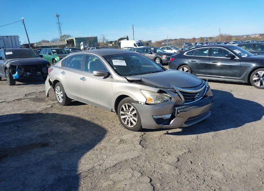 2014 Nissan Altima 2.5 S (VIN 1N4AL3AP8EC140446) main photo