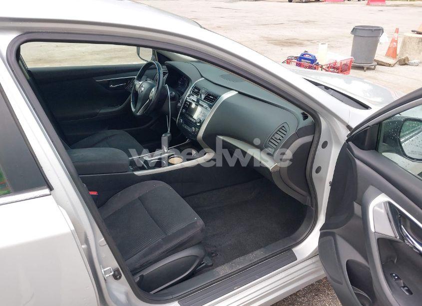 Photo 5 of 2014 Nissan Altima 2.5/2.5 S/2.5 SL/2.5 SV (VIN 1N4AL3AP8EC149423)