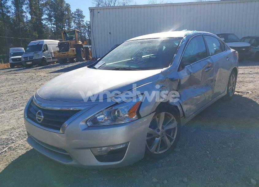 Photo 2 of 2014 Nissan Altima 2.5 SV (VIN 1N4AL3AP8EC155335)