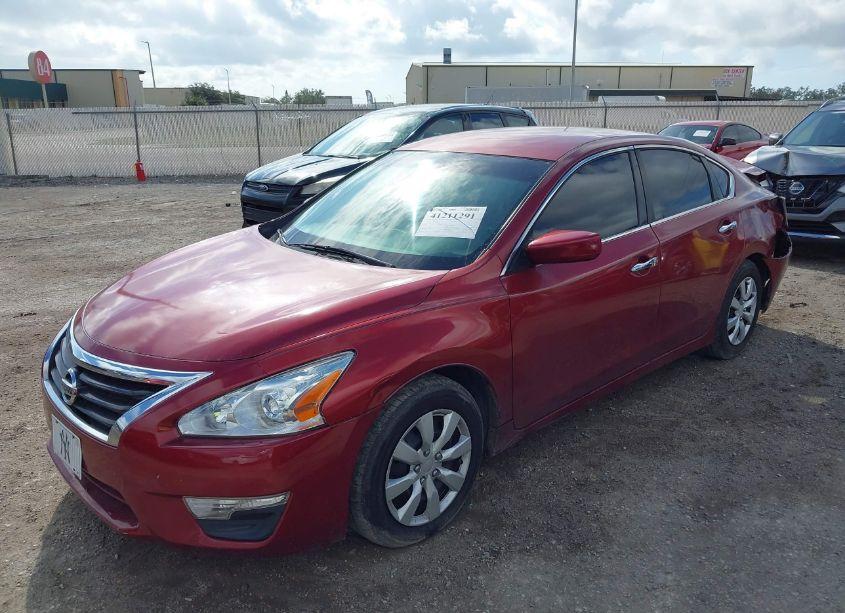 Photo 2 of 2014 Nissan Altima 2.5 S (VIN 1N4AL3AP8EC185810)