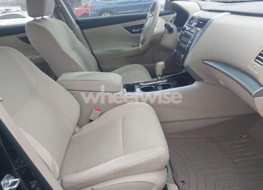 Photo 5 of 2014 Nissan Altima 2.5 S (VIN 1N4AL3AP8EC186357)