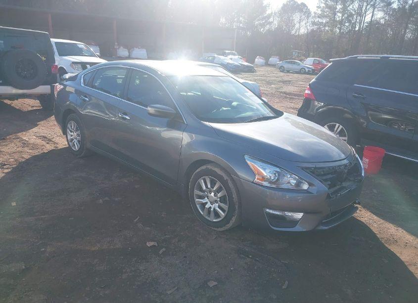 2014 Nissan Altima 2.5 S (VIN 1N4AL3AP8EC186746) main photo