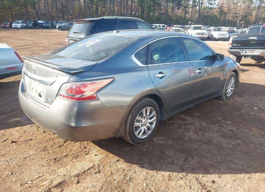 Photo 4 of 2014 Nissan Altima 2.5 S (VIN 1N4AL3AP8EC186746)