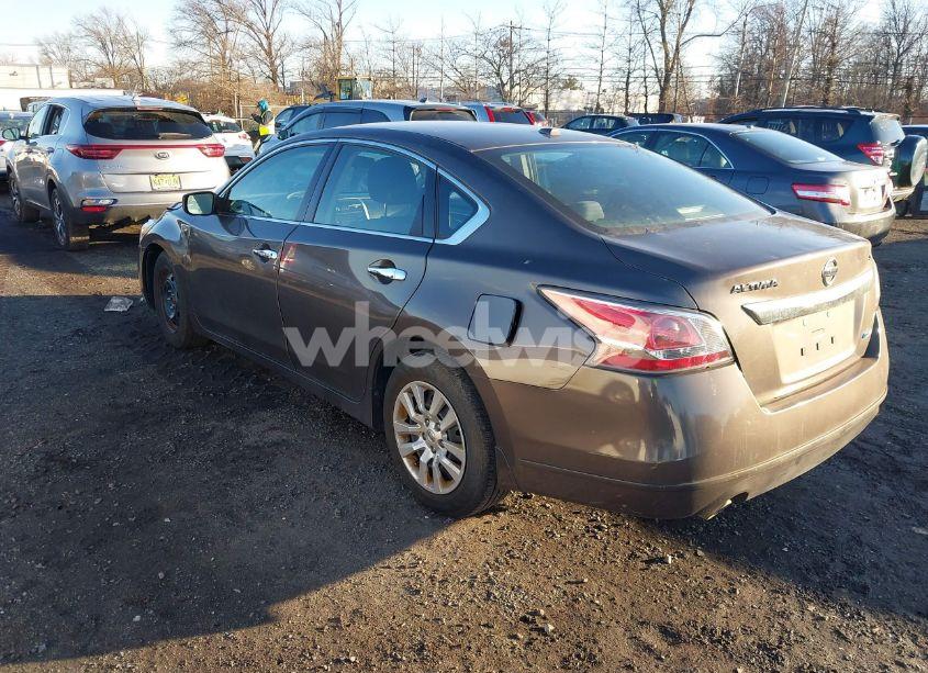 Photo 3 of 2014 Nissan Altima 2.5 S (VIN 1N4AL3AP8EC191655)