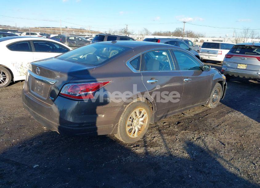 Photo 4 of 2014 Nissan Altima 2.5 S (VIN 1N4AL3AP8EC191655)