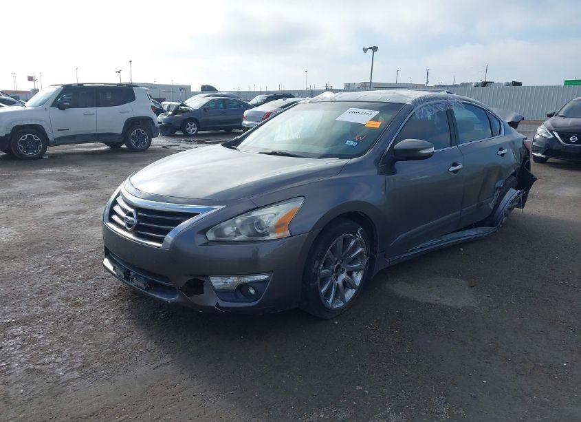 Photo 2 of 2014 Nissan Altima 2.5 SV (VIN 1N4AL3AP8EC275149)