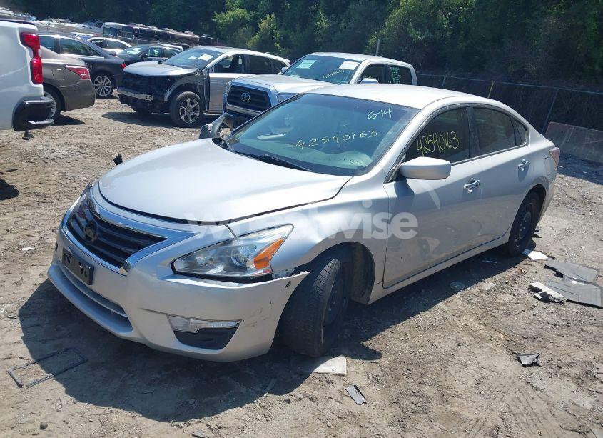 Photo 2 of 2014 Nissan Altima 2.5/2.5 S/2.5 SL/2.5 SV (VIN 1N4AL3AP8EC291884)