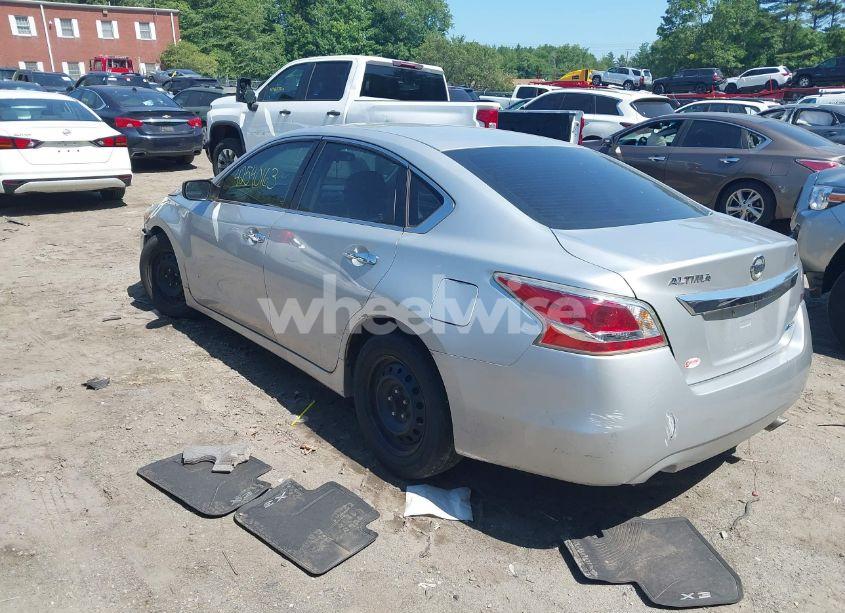 Photo 3 of 2014 Nissan Altima 2.5/2.5 S/2.5 SL/2.5 SV (VIN 1N4AL3AP8EC291884)