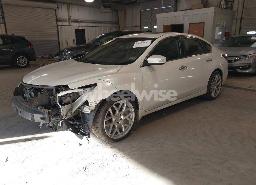 Photo 2 of 2014 Nissan Altima 2.5 SV (VIN 1N4AL3AP8EC318968)