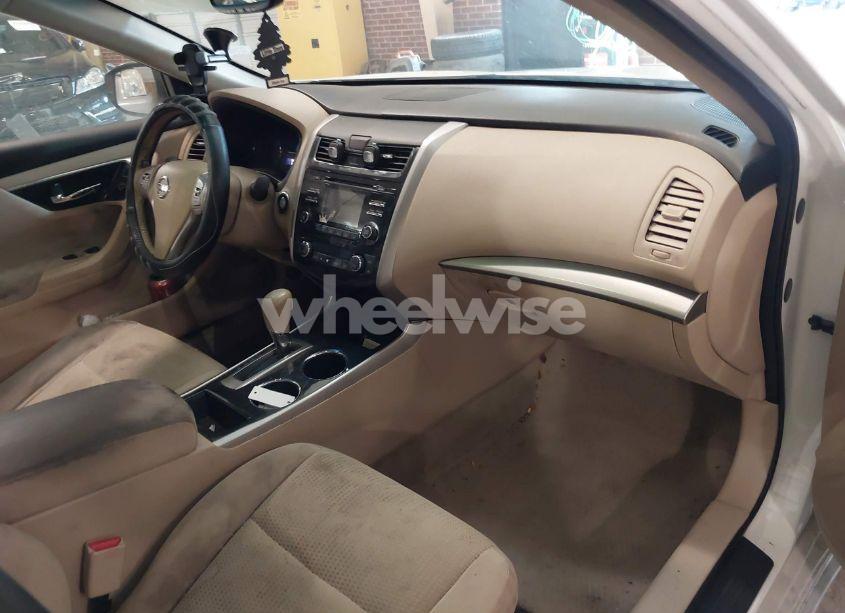 Photo 5 of 2014 Nissan Altima 2.5 SV (VIN 1N4AL3AP8EC318968)